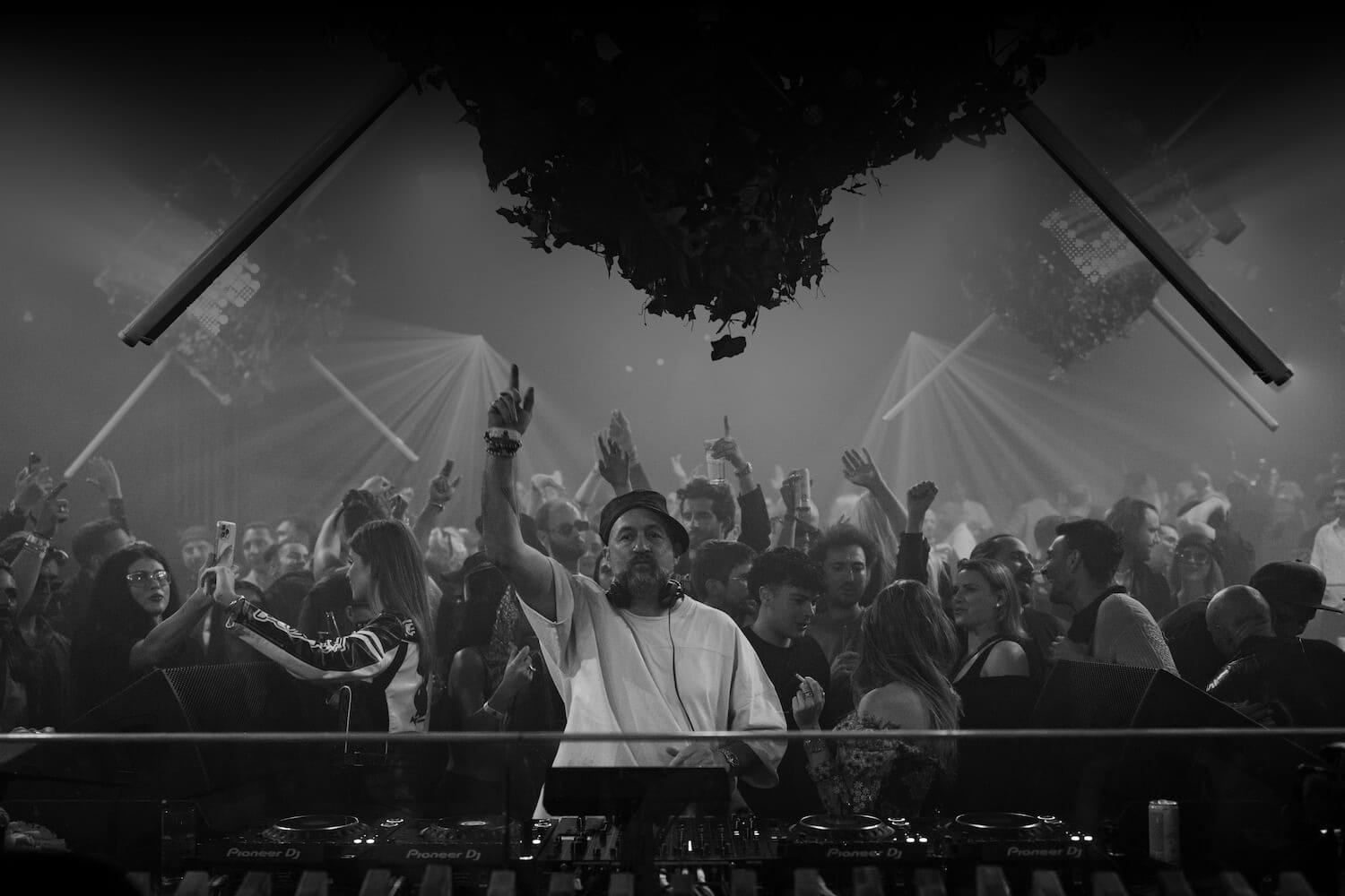 Damian Lazarus